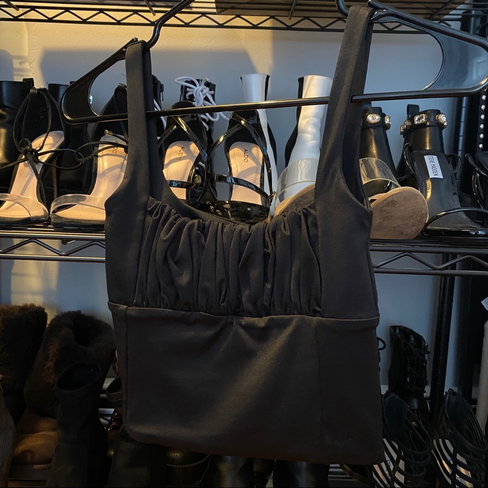 Black Ruched Tank Crop Top